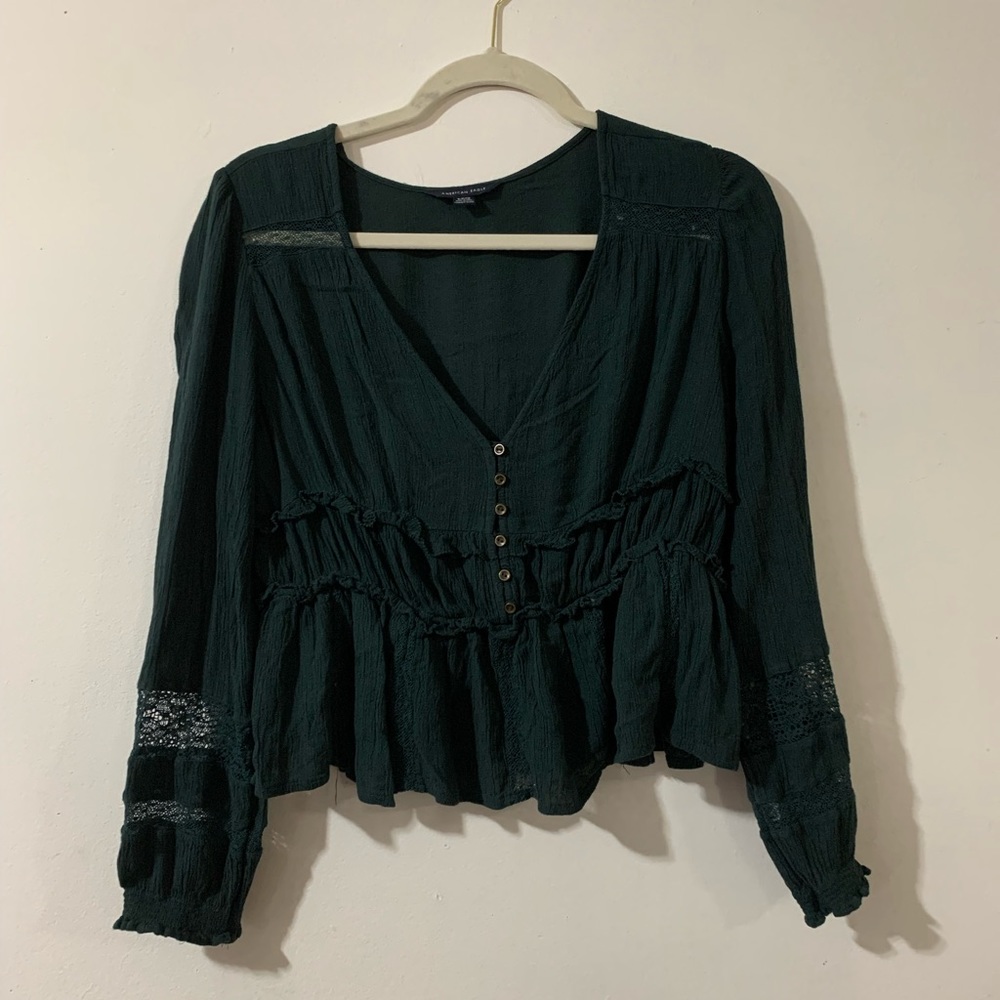 American eagle crop blouse
